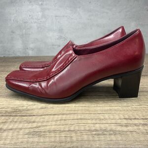 FRANCO SARTO~Women's ~Burgundy Square-Toe Pump~Size 7.5M